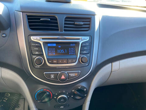 2015 Hyundai Accent GLS