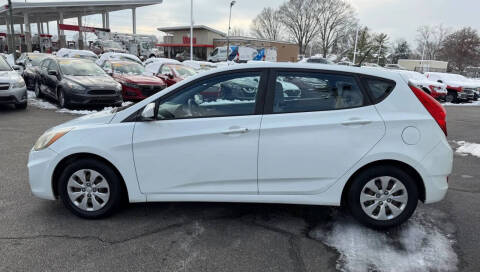 2016 Hyundai Accent SE