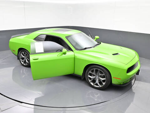 2017 Dodge Challenger SXT