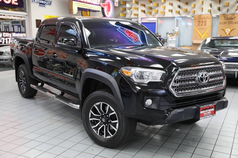 2016 Toyota Tacoma TRD Off Road's photo