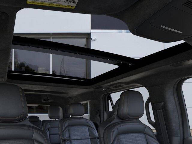 2025 Lincoln Navigator Black Label