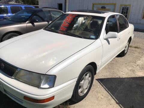 1996 Toyota Avalon for sale at Simmons Auto Sales in Denison TX