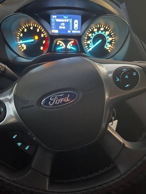2015 Ford Escape SE