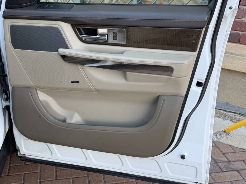 2012 Land Rover Range Rover Sport HSE LUX