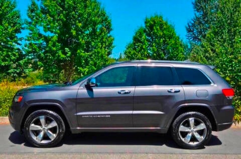 2014 Jeep Grand Cherokee for sale at CLEAR CHOICE AUTOMOTIVE in Milwaukie OR