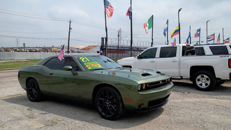 2021 Dodge Challenger SXT