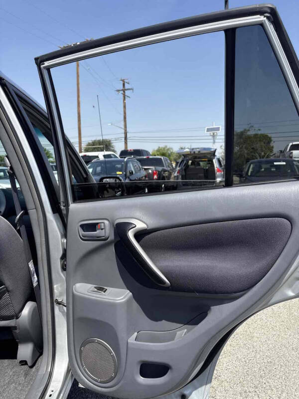 2001 Toyota RAV4