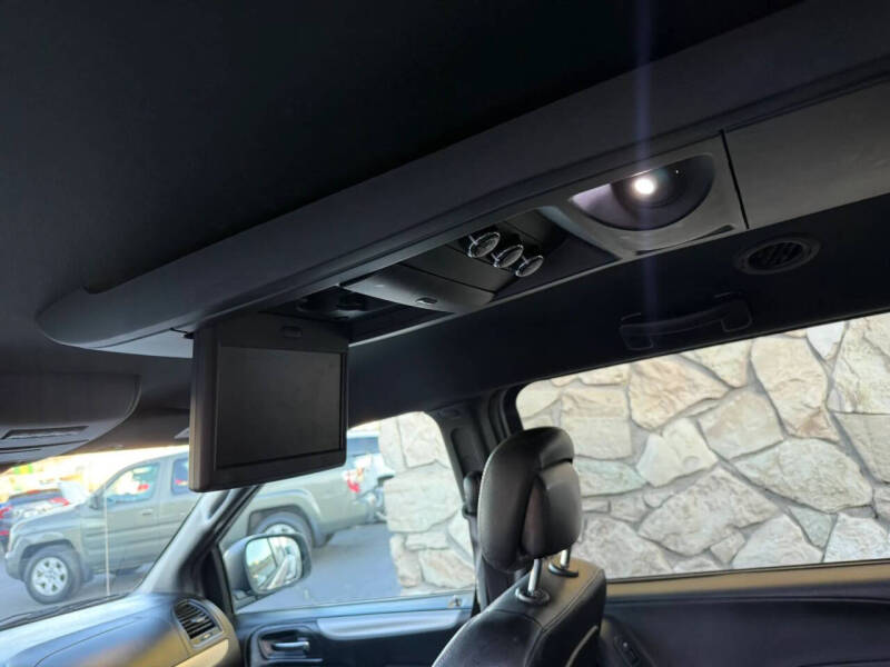 2016 Dodge Grand Caravan R/T
