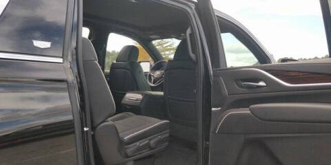 2024 Cadillac Escalade ESV Premium Luxury