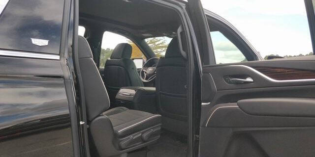 2024 Cadillac Escalade ESV Premium Luxury