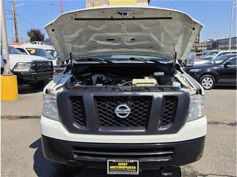 2017 Nissan NV