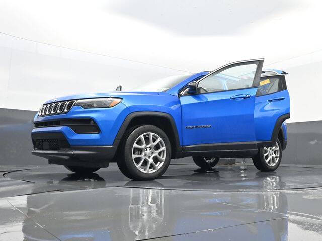 2024 Jeep Compass Latitude Lux