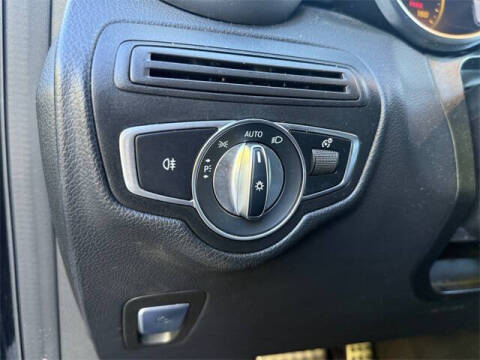 2021 Mercedes-Benz GLC GLC 300