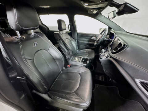 2021 Chrysler Pacifica Hybrid Touring L