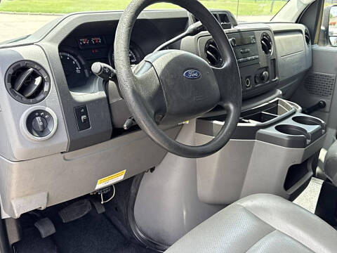 2010 Ford E-Series E-250