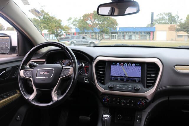 2019 GMC Acadia Denali