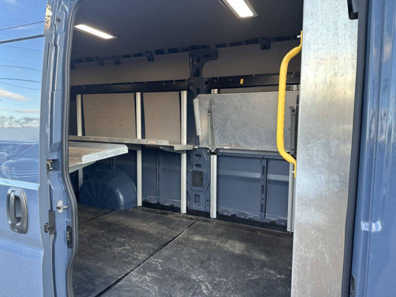 2019 RAM ProMaster Cargo Van Base photo 15