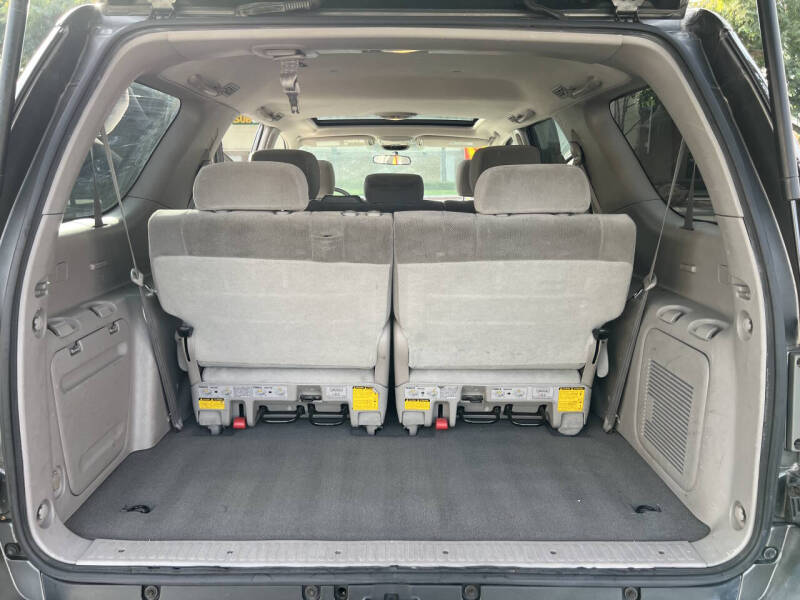 2007 Toyota Sequoia SR5