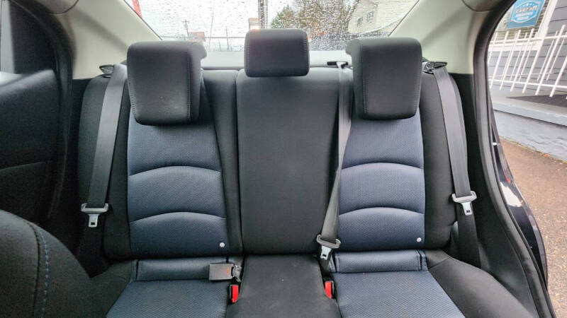 2019 Toyota Yaris LE