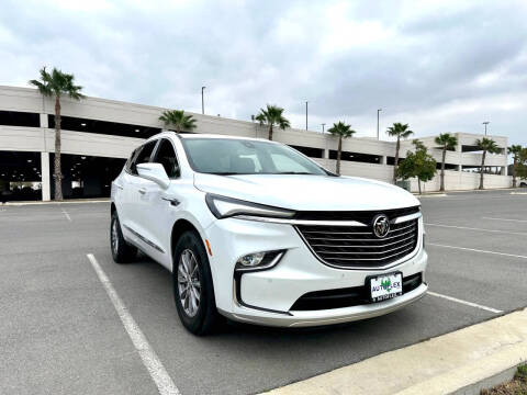 2023 Buick Enclave Essence