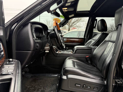 2017 Lincoln Navigator L Select