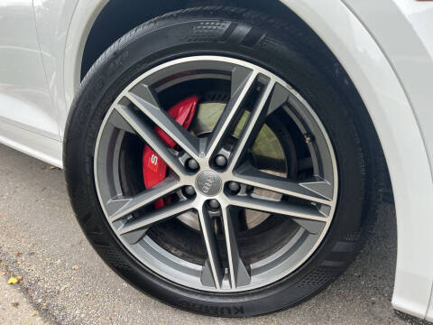 2018 Audi SQ5 3.0T quattro Prestige