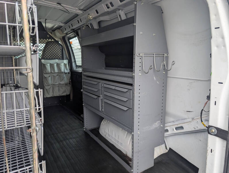 2011 Chevrolet Express 2500