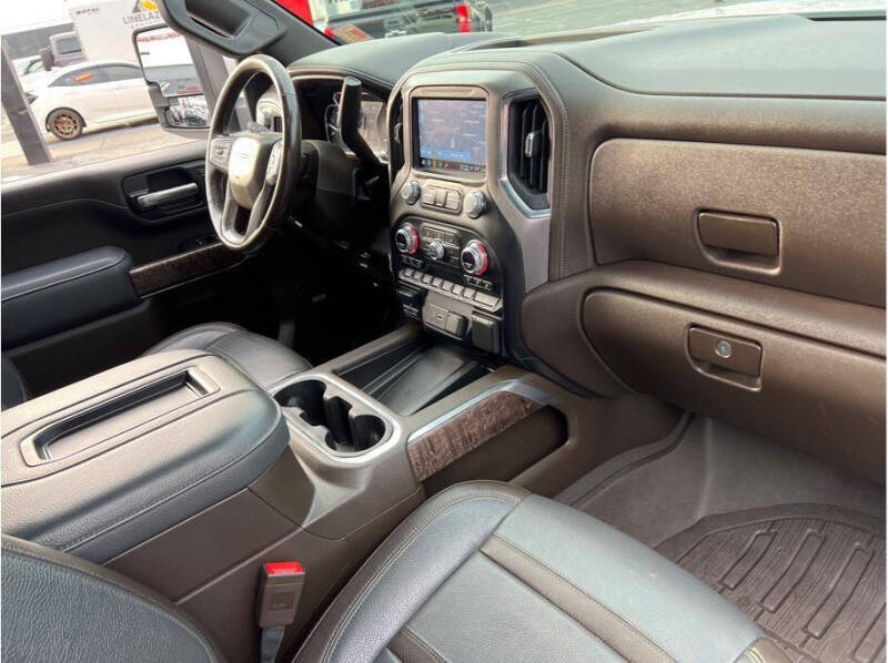 2021 GMC Sierra 2500HD Denali photo 22