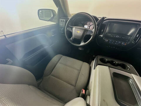 2017 Chevrolet Silverado 1500 Custom