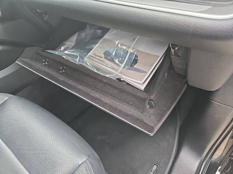 2024 Porsche Cayenne