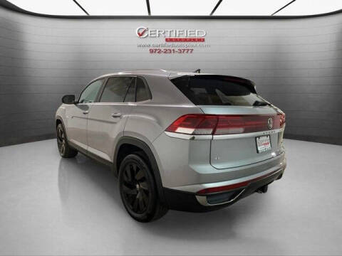 2025 Volkswagen Atlas Cross Sport SE 4Motion