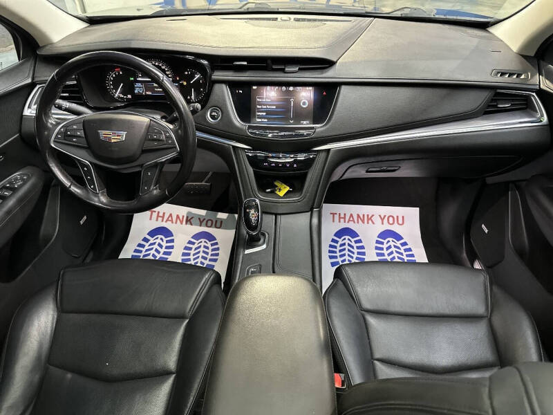 2018 Cadillac XT5 Luxury