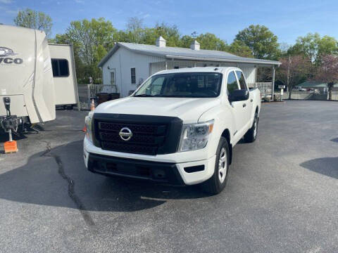 2020 Nissan Titan for sale at KEN'S AUTOS, LLC in Paris KY