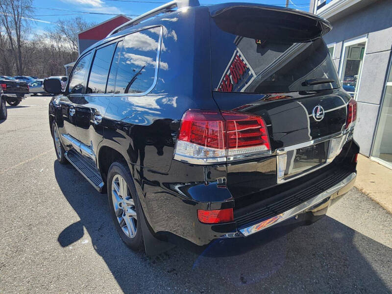 2013 Lexus LX 570