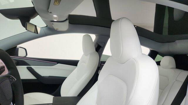 2026 Tesla Model Y Long Range