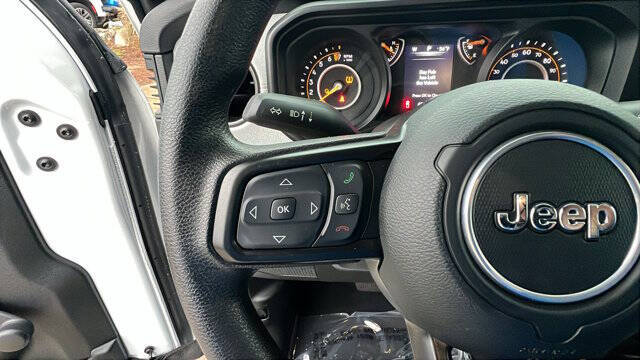 2024 Jeep Gladiator Sport