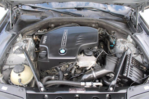 2012 BMW 5 Series 528i