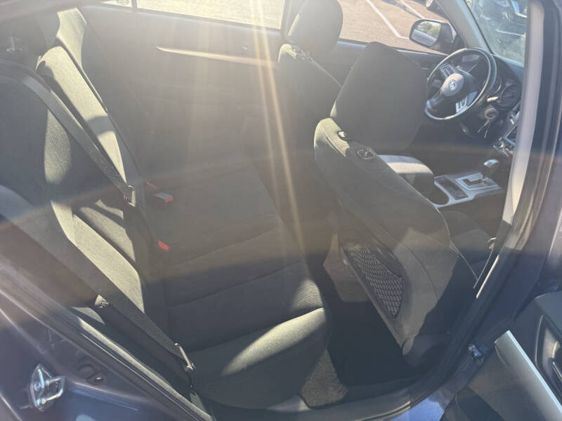 2013 Subaru Legacy 2.5i Premium