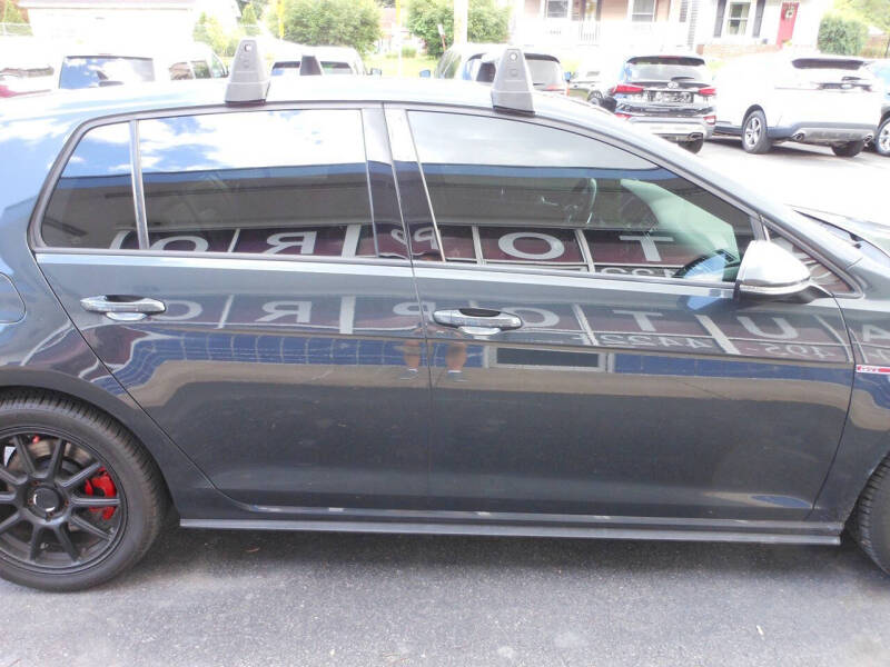 2017 Volkswagen Golf GTI SE