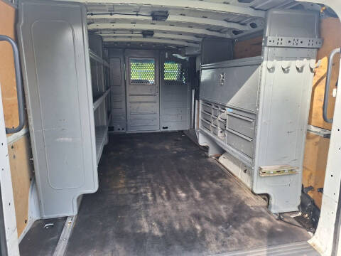 2015 Nissan NV 3500 HD SV