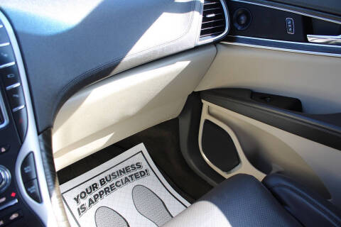 2020 Lincoln Nautilus Reserve