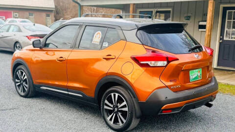 2020 Nissan Kicks SR