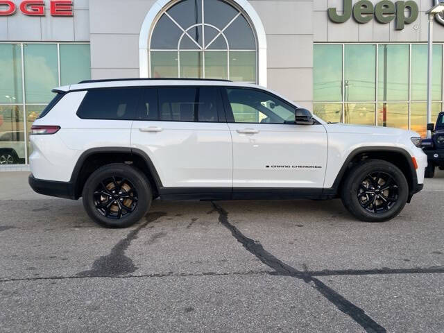 2024 Jeep Grand Cherokee L Altitude
