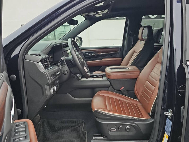 2023 GMC Yukon Denali Ultimate
