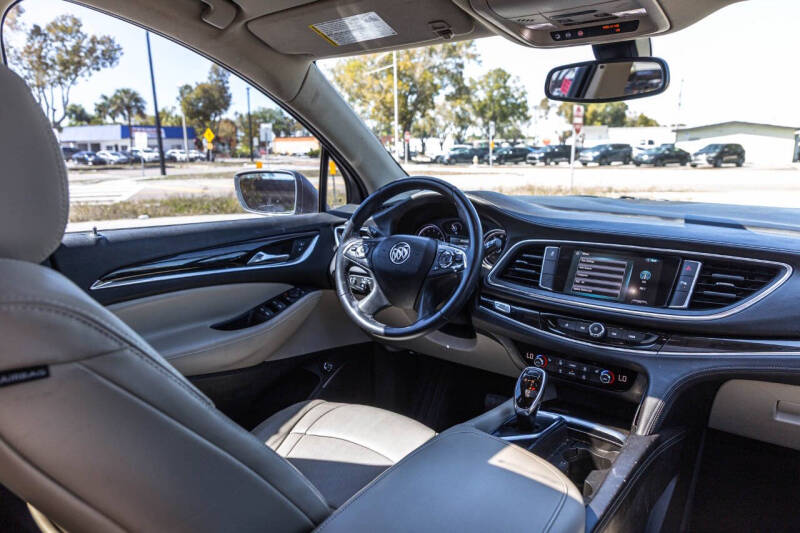 2019 Buick Enclave Essence