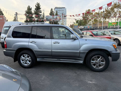 2005 Lexus LX 470