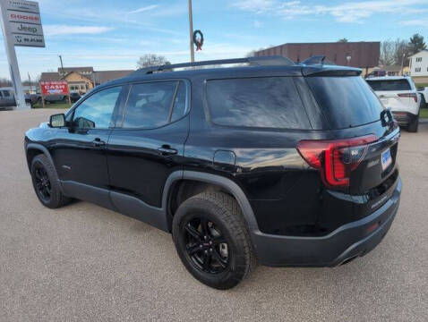 2023 GMC Acadia AT4