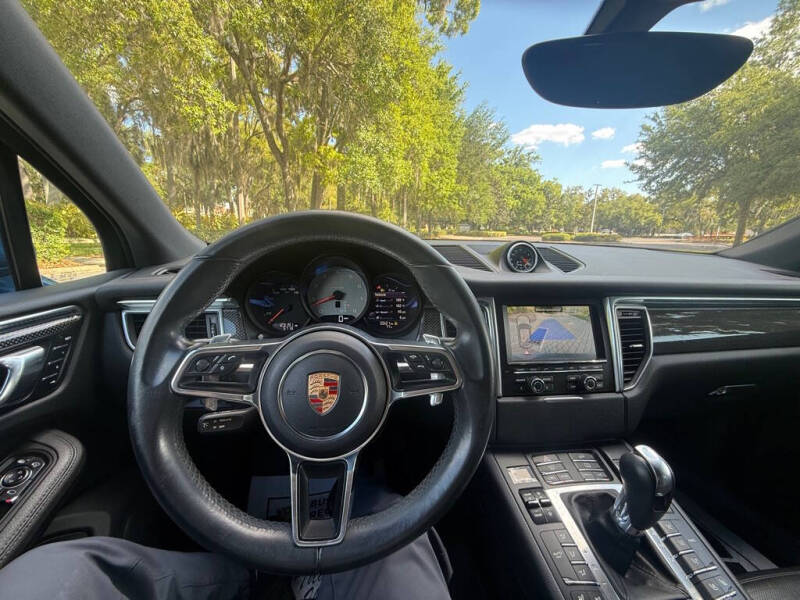 2015 Porsche Macan S