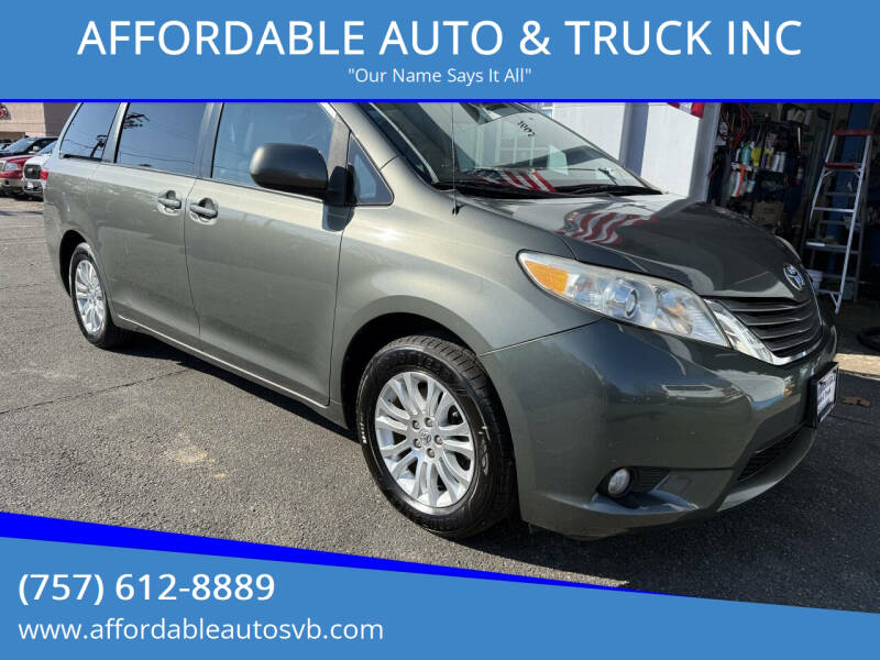 2012 Toyota Sienna XLE