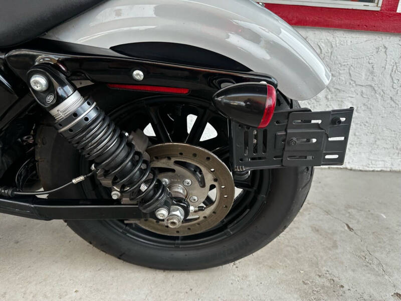 2021 Harley-Davidson XL1200